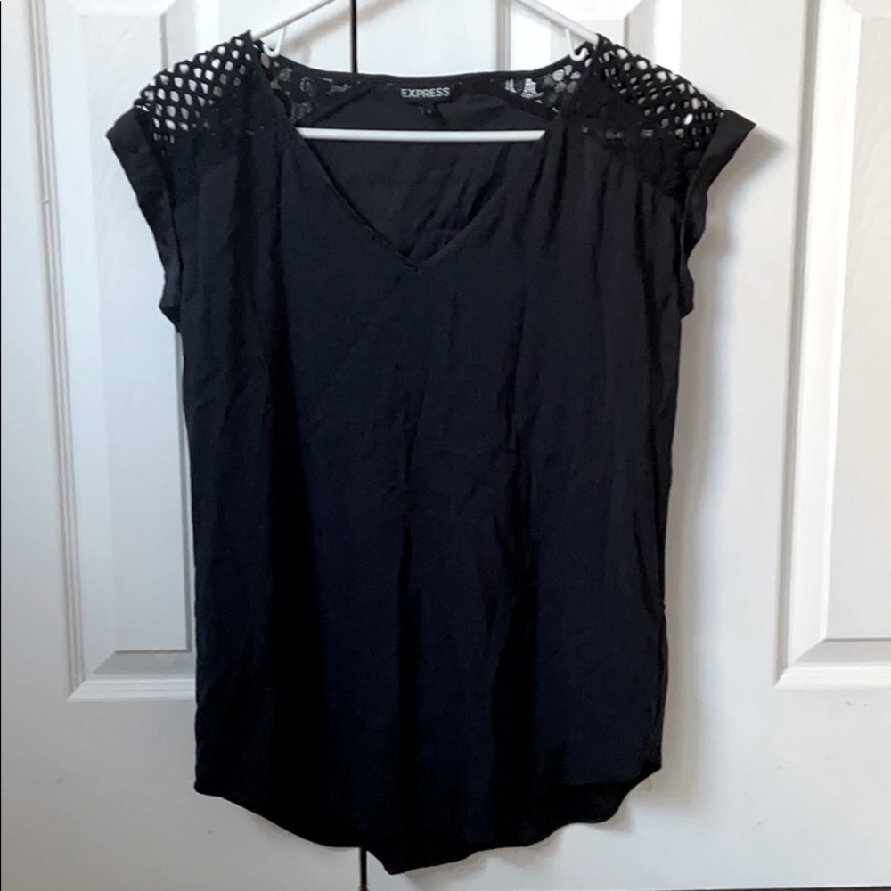 Express lace/ fishnet shoulder short sleeve top